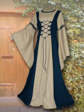Tailor-made dresses for the maiden