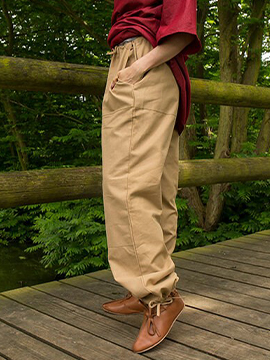 Medieval pants for the maiden