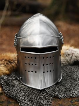 Pelvic hood with visor