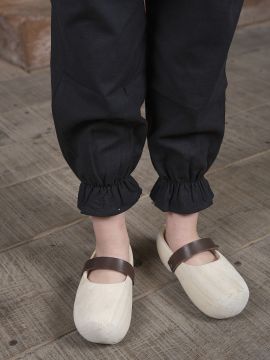 Wooden shoes for children 35