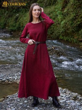 Viking dress Helga made of linen wine red