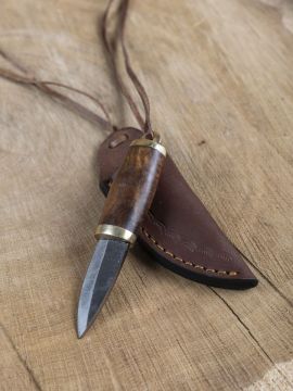 Small neck knife with wooden handle