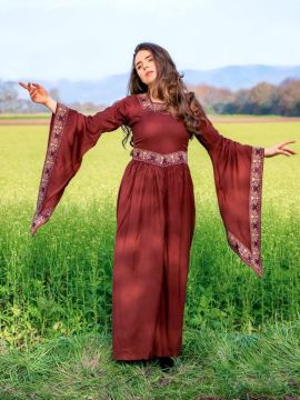 Burgundy medieval dress in red M
