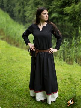 Simple black robe XL