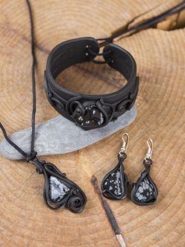 Obsidian jewelry set