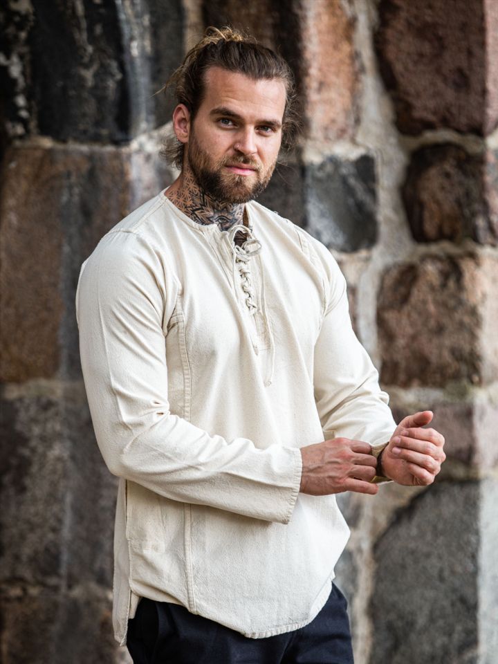 Shirt with lacing M