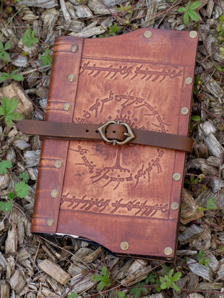 Leather journal tree with buckle closure