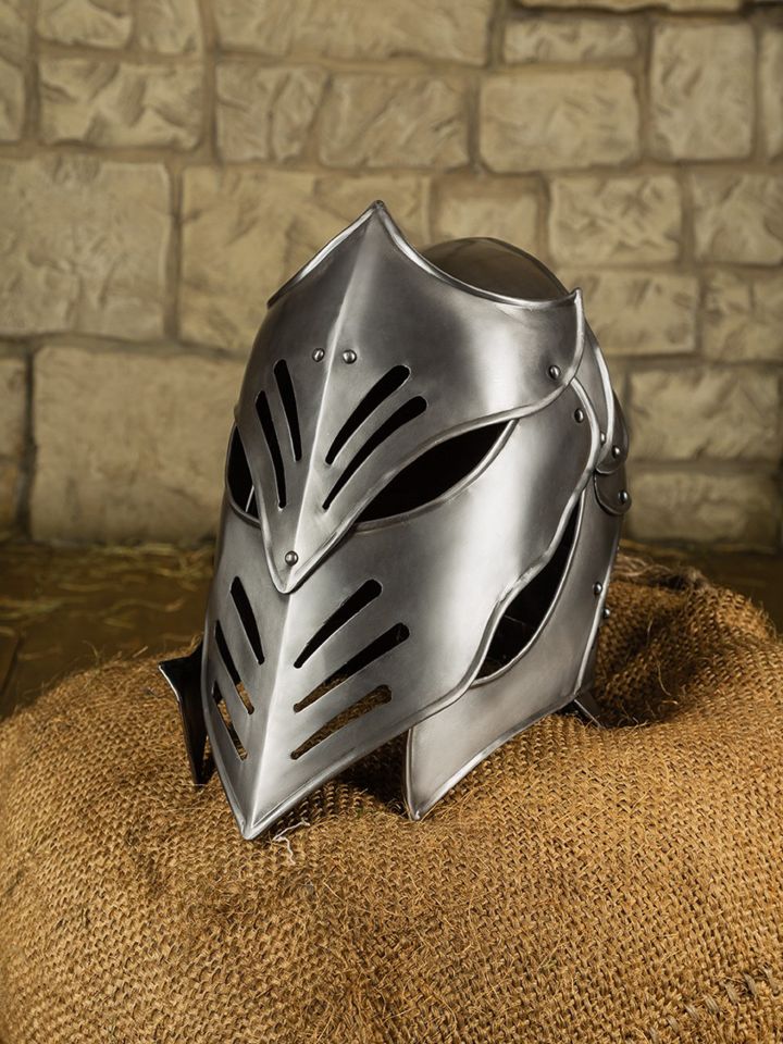Helmet Reginald