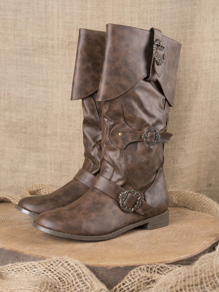 Pirate boots brown