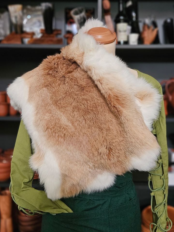 Rabbit fur red