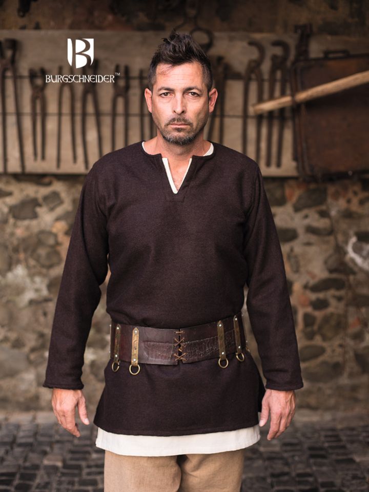 Wool tunic Lodin brown