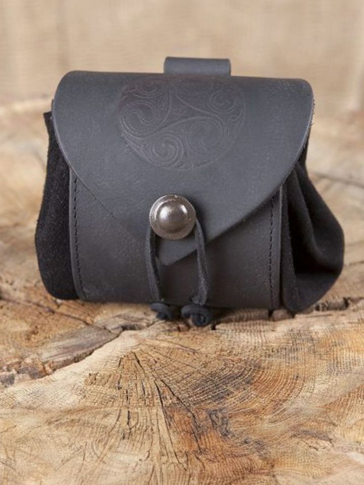 Belt pouch Triskele black