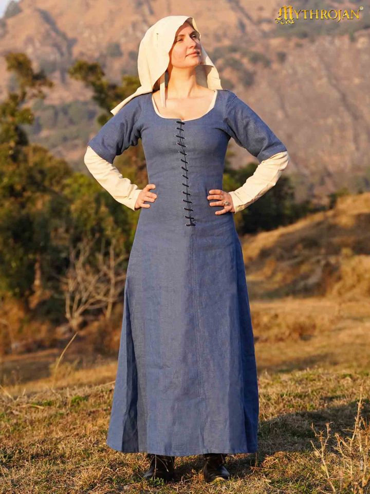 Linen cotehardie blue