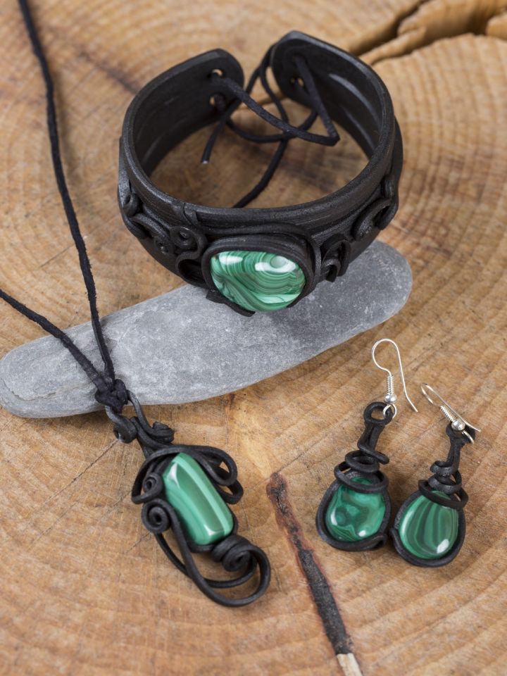 Malachite jewelry set