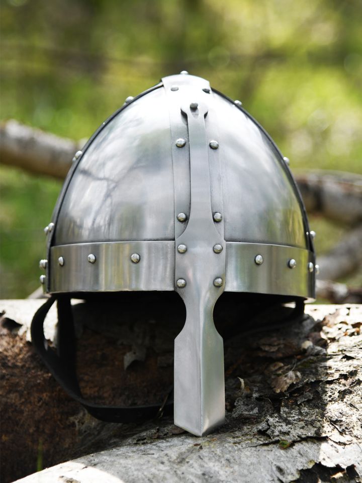 Rivited plate helmet