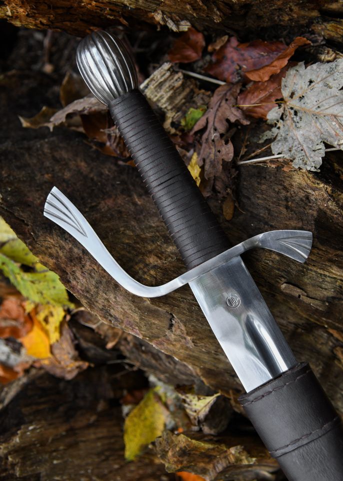 Falchion with leather sheath SK-B