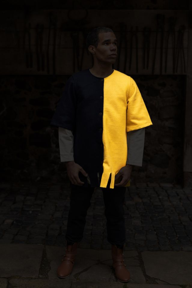 Left side Surcoat Aleran - Wool yellow XXXL 2