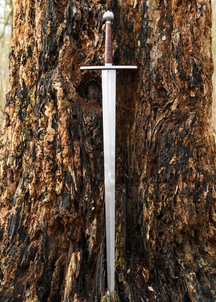 Long sword with scabbard regular version 2