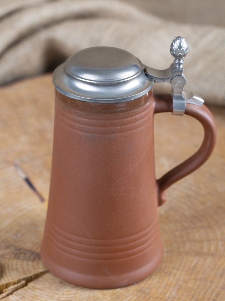 Beer mug 0.5 l with pewter lid 2