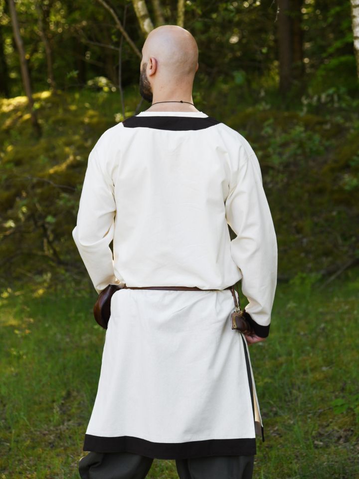 Early medieval tunic 2