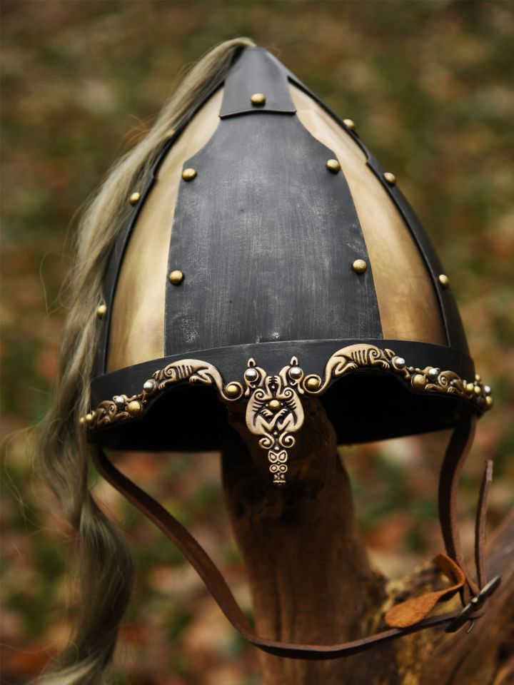 Rus helmet with horsehair tuft 2