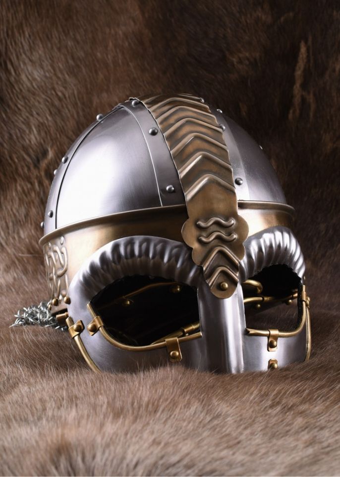 richly decorated spectacle helmet 2