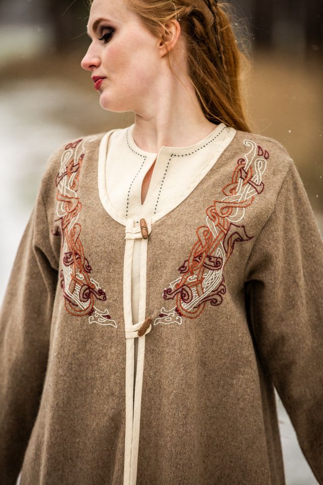 Viking Birka coat Skadi Sand 2