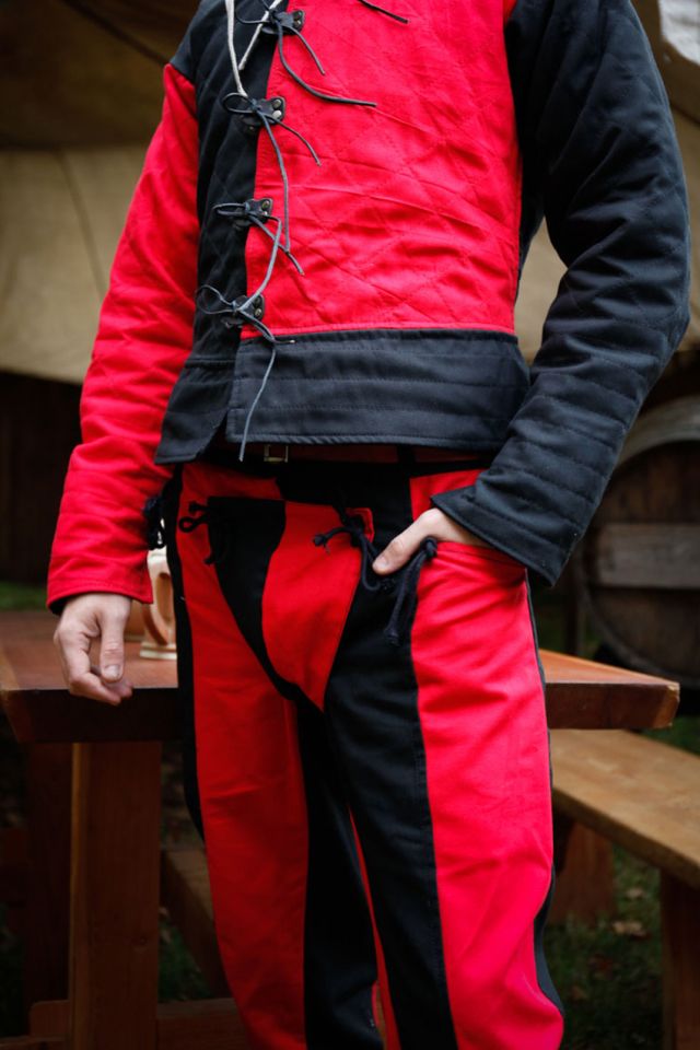 Imperialis lansquenet trousers red-black 2