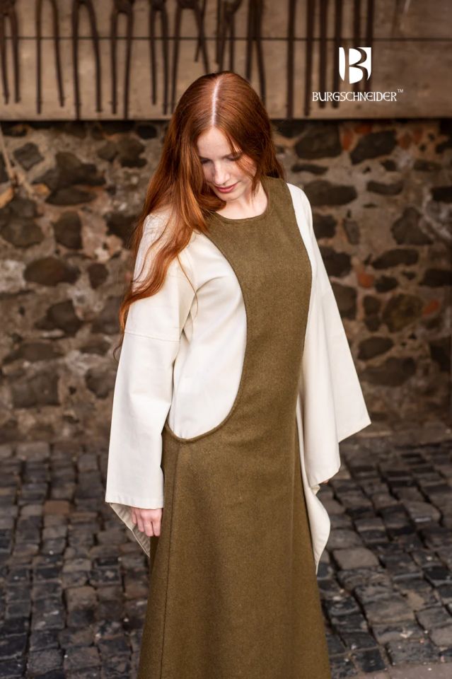 Surcot Albrun, wool - autumn green 2