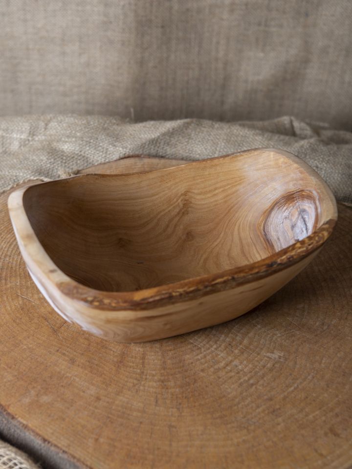 Oval fruit bowl 2