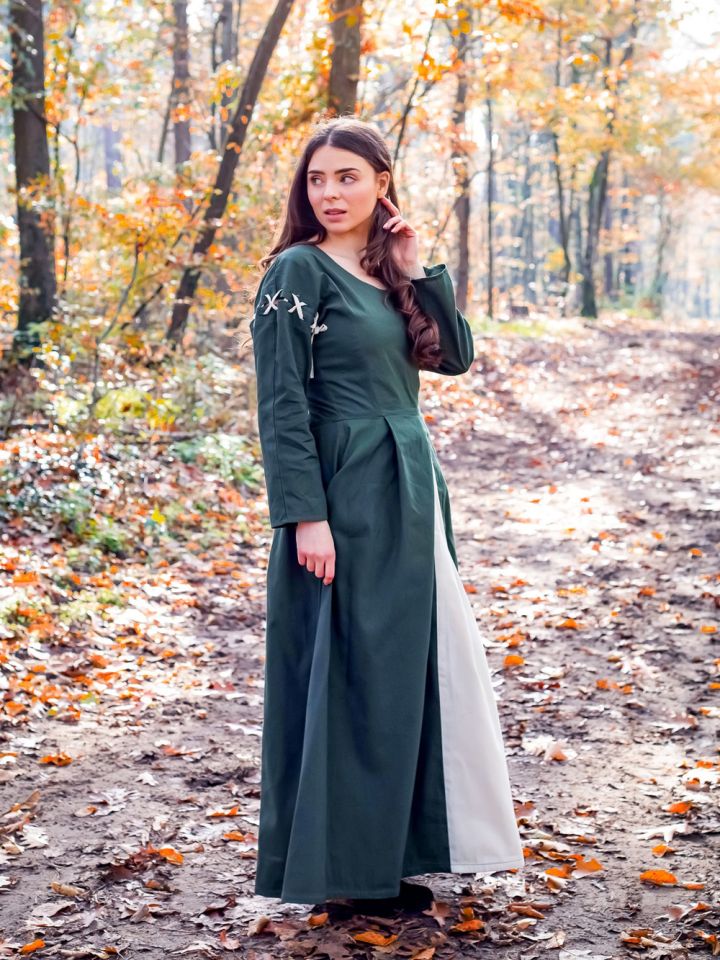 Medieval dress Larina green-nature 2