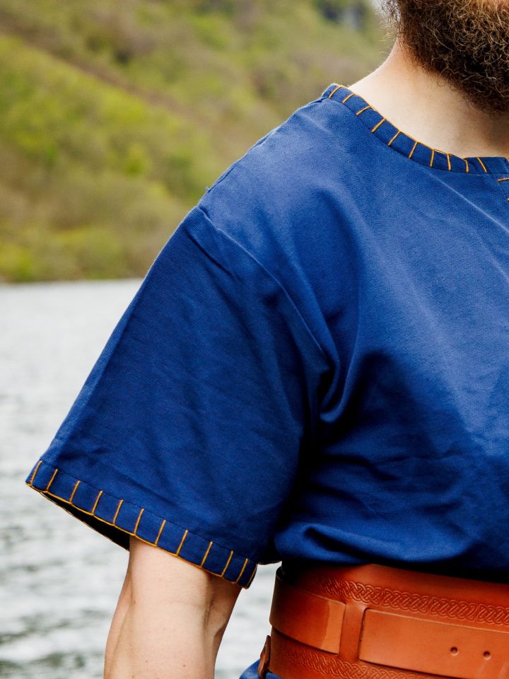 Viking tunic Theobald blue 2