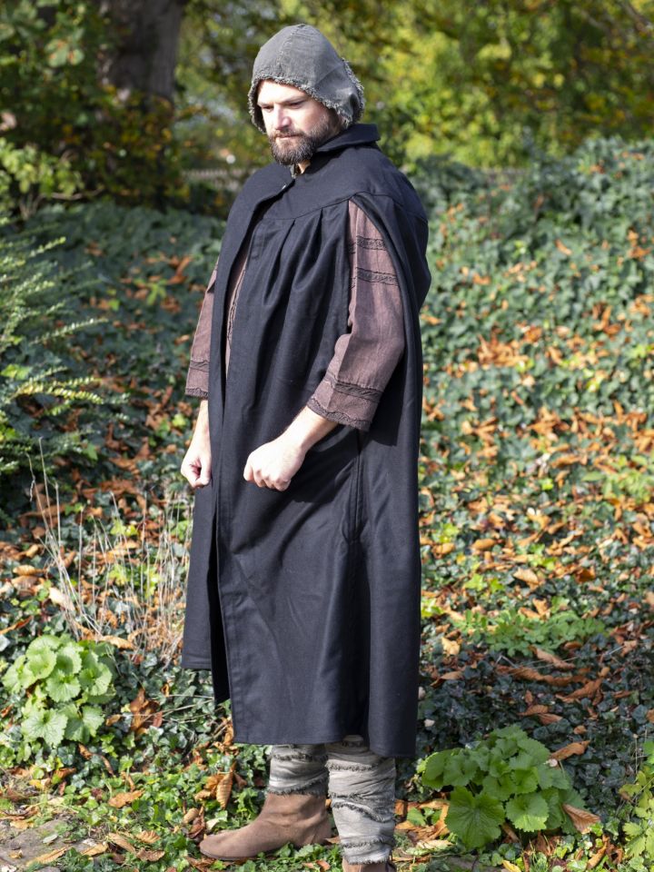 Fugger cape black 2