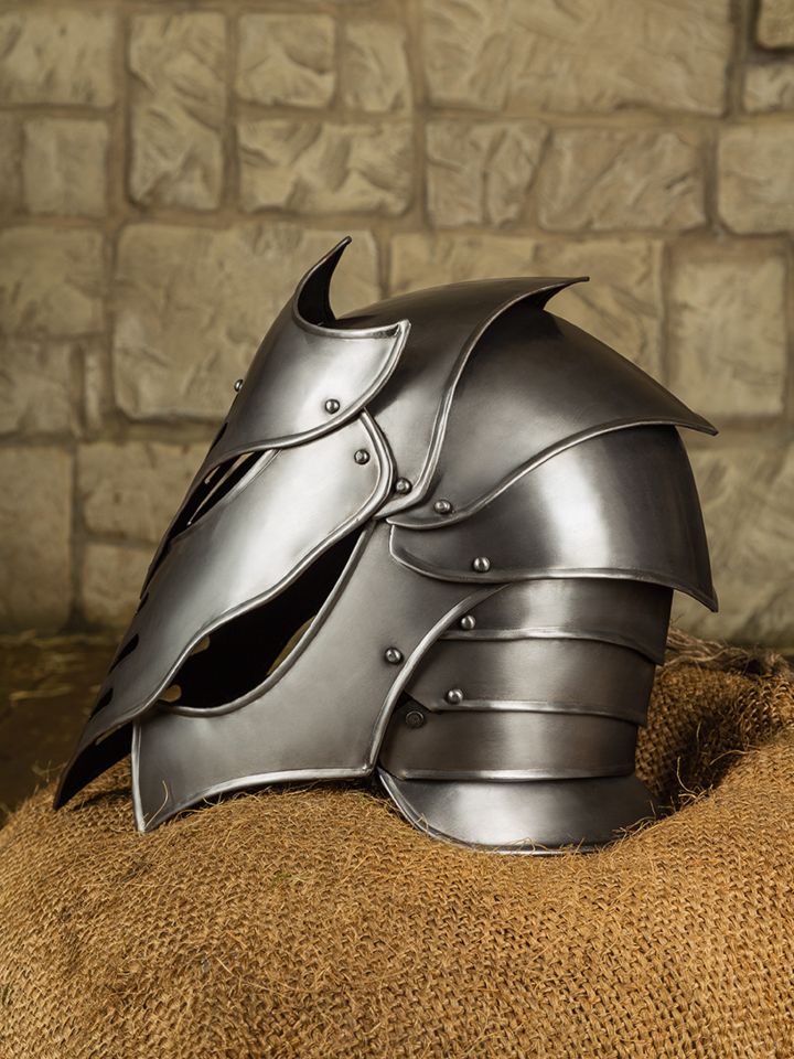 Helmet Reginald 2