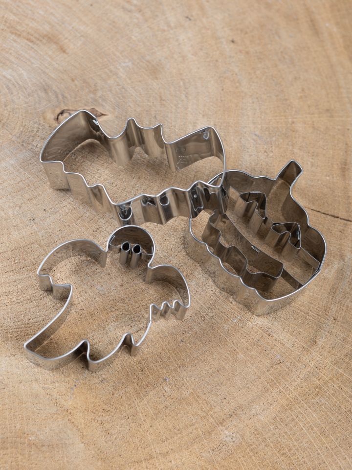 Halloween" cookie cutter set 2