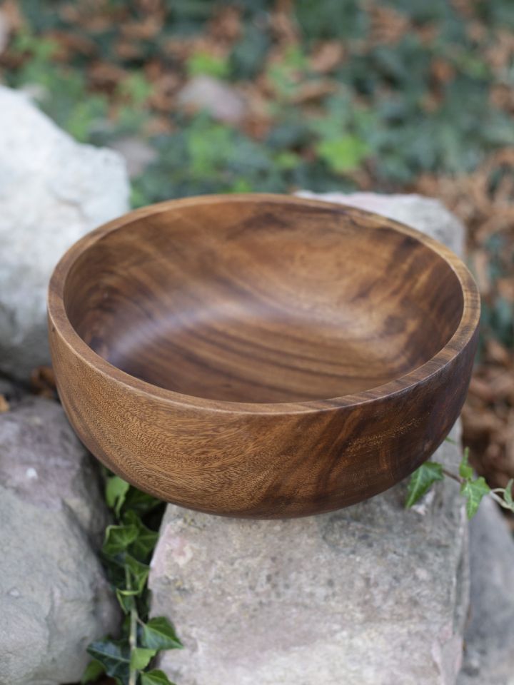 Acacia wood bowl 30 cm 2