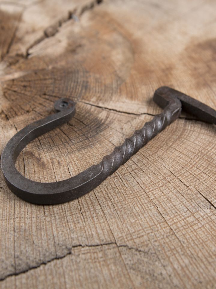 Wall hook with nail tip 2