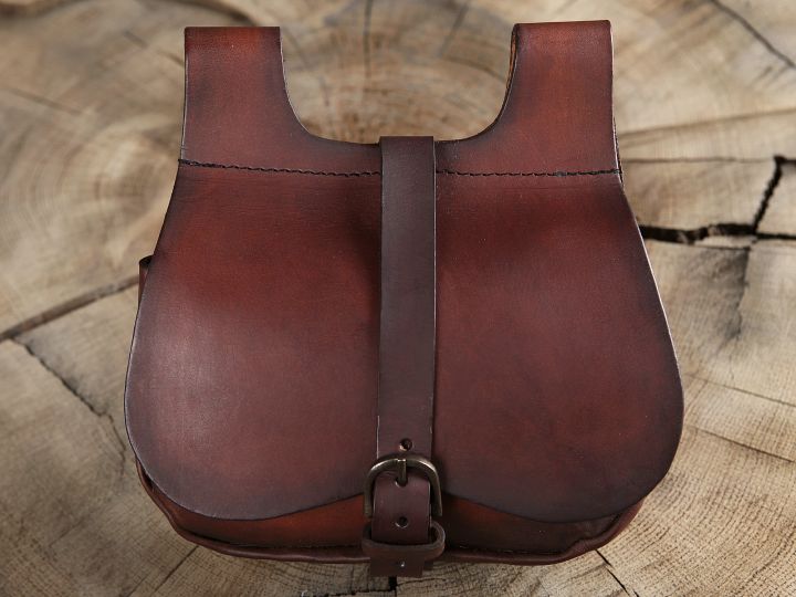 Brown kidney bag 2
