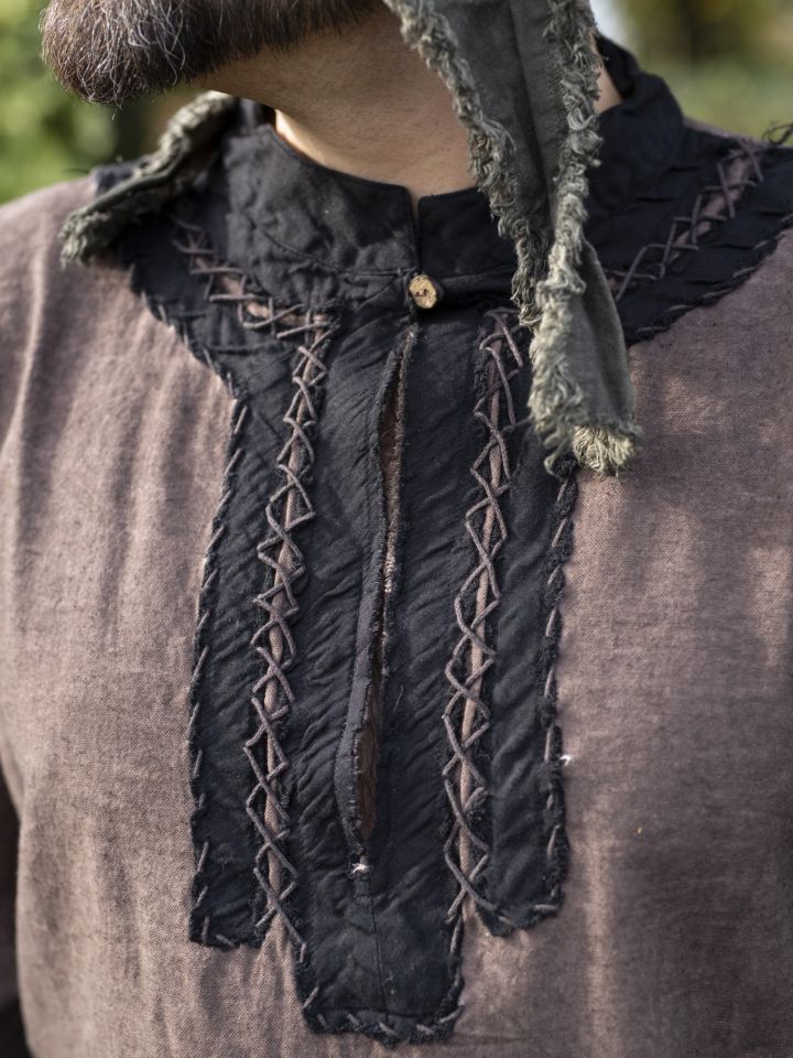 Tunic Halfdan brown 2