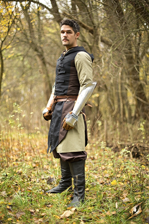 Altair vest brown-black 2