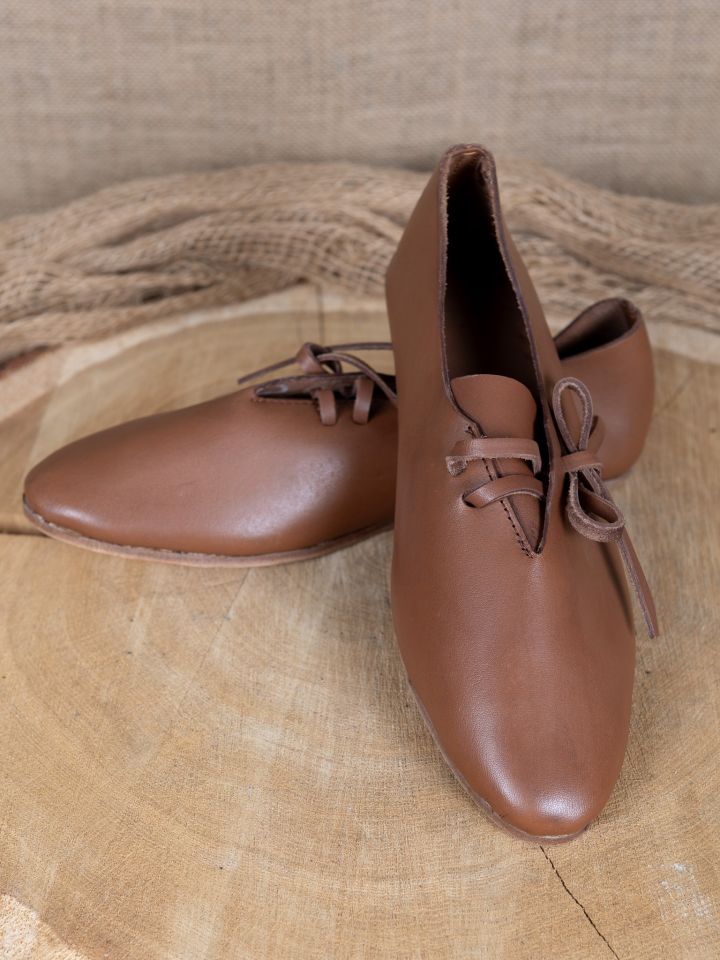 Medieval low shoes with leather sole 2
