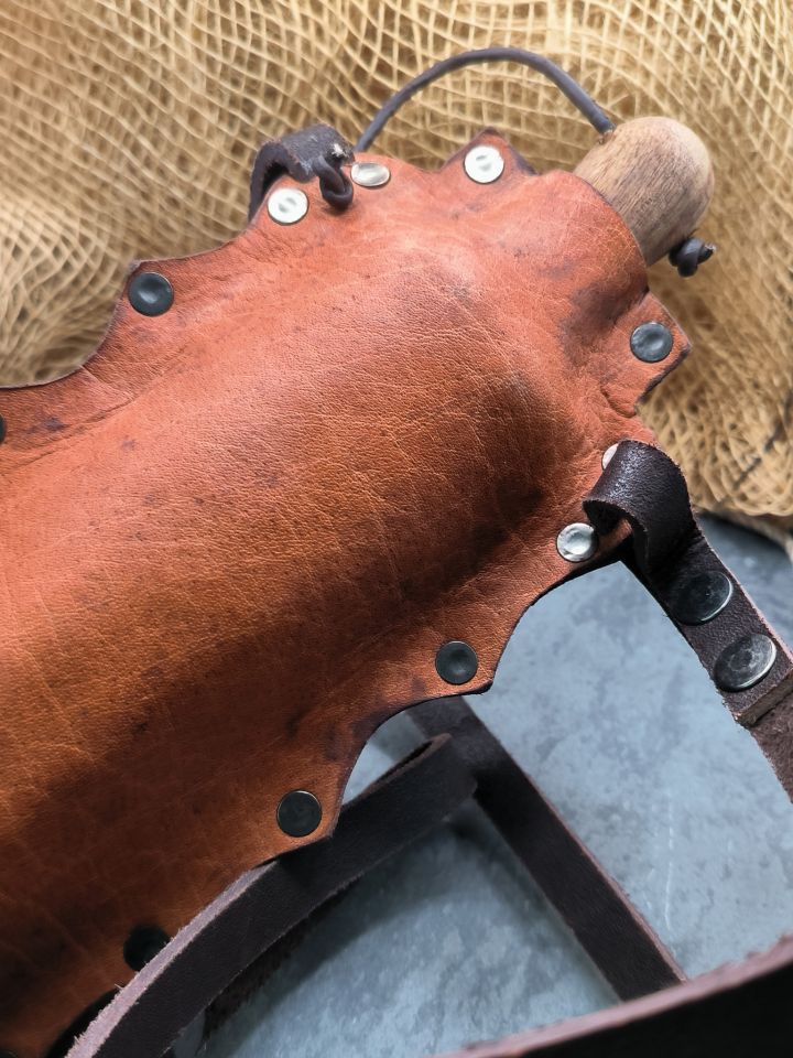 Drinking bottle for on the go brown 2