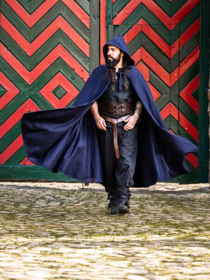 Wool cape (with hood) blue 2