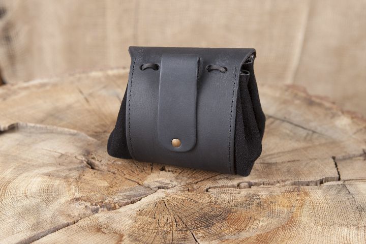 Belt pouch Triskele black 2