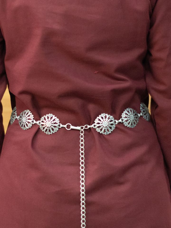 Chain belt with Gothic ornaments in antique silver 2