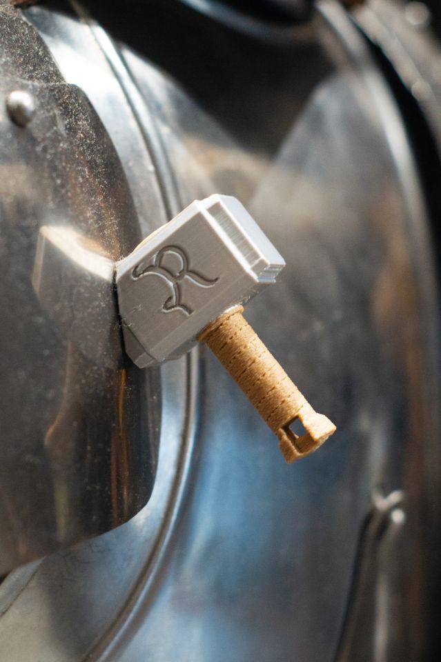 Thorshammer magnet 2