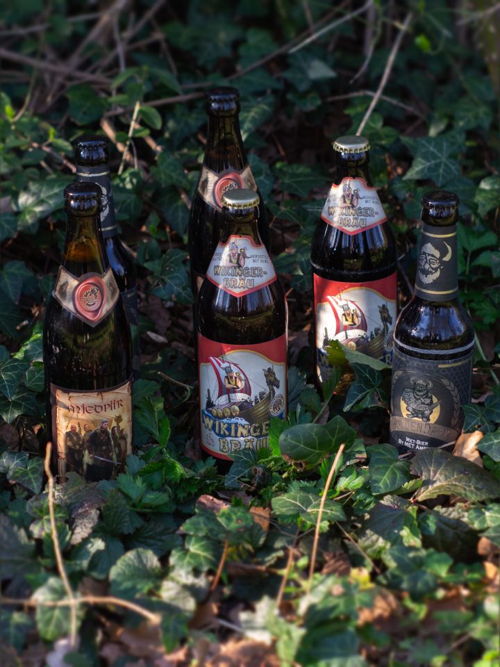 Six-pack of mead beer 2