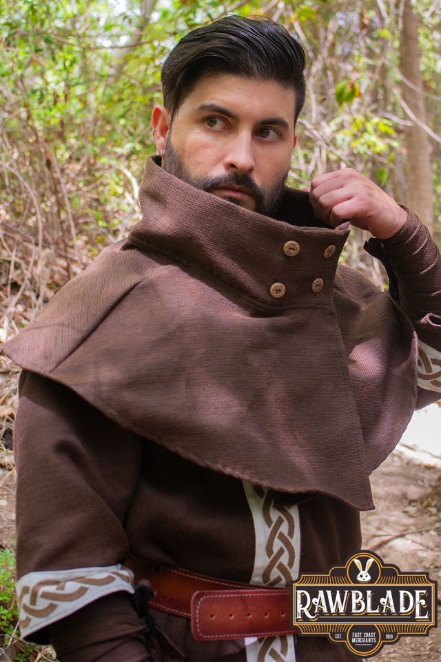 Gugel Alban brown 2