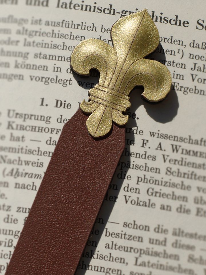 Lily bookmark made from apple leather 2