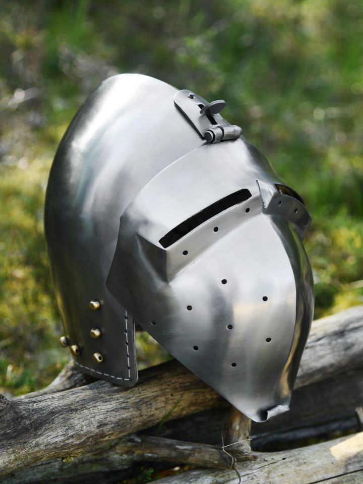 German pelvic hood with visor, suitable for show combat 2